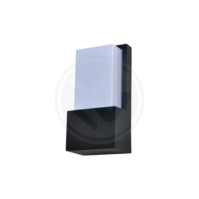 LVT 3205-vrtna lampa e27 crna-Miria